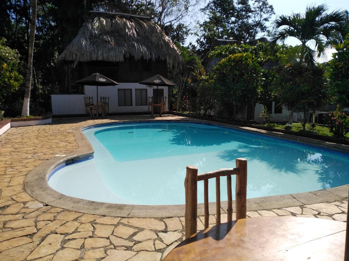 Hotel Cavanna Inn Castillo de San Felipe 外观 照片