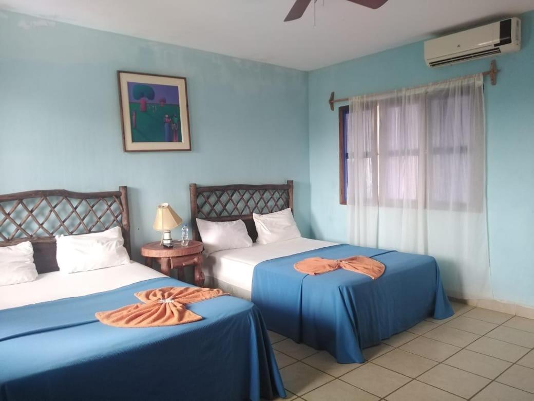 Hotel Cavanna Inn Castillo de San Felipe 外观 照片
